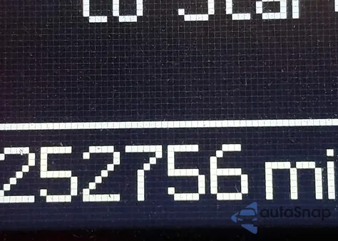 2014 Chrysler Town & Country Limited z USA, uszkodzony, nr VIN 2C4RC1GGXER425701